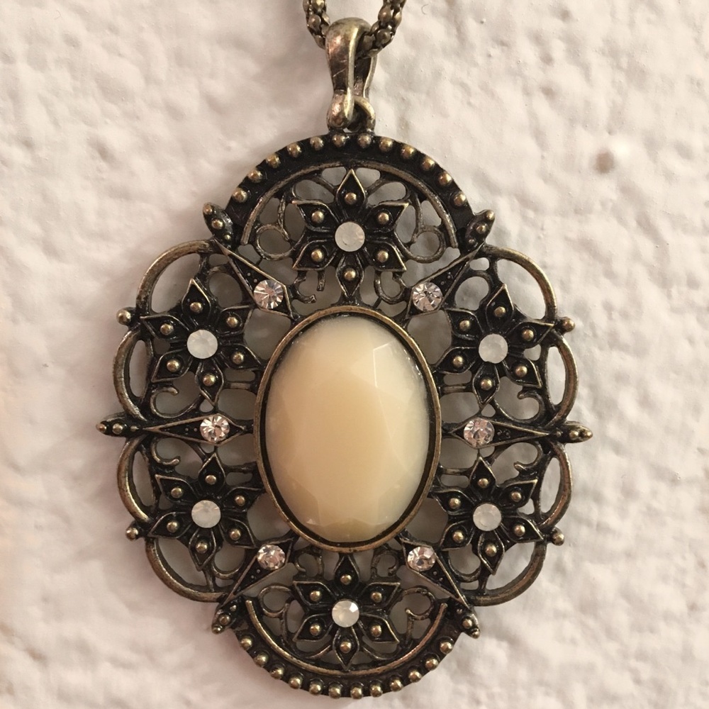 Altard State necklace